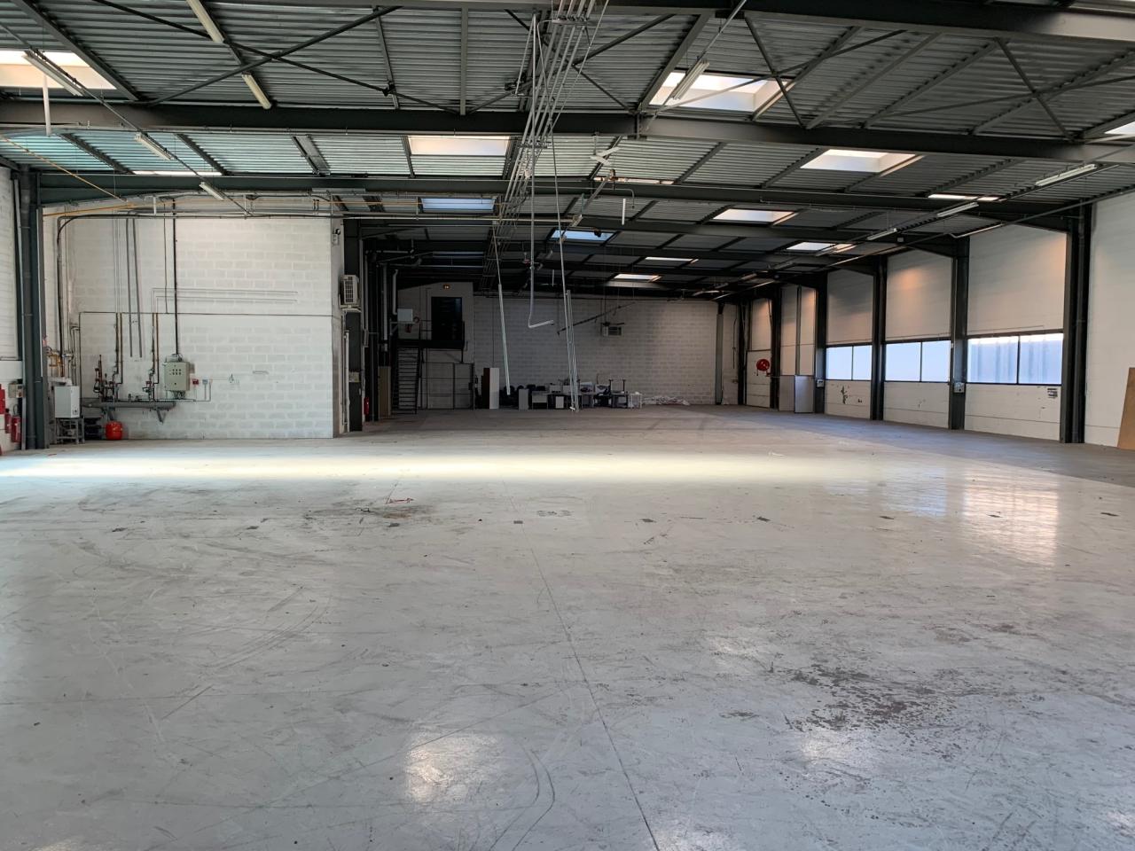 Local d'activité Chaponnay 2700m² Location local d'activité Chaponnay Rhône OLACT2110201 2